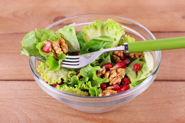 Green Salad with Fruits and Pomegranate dressing