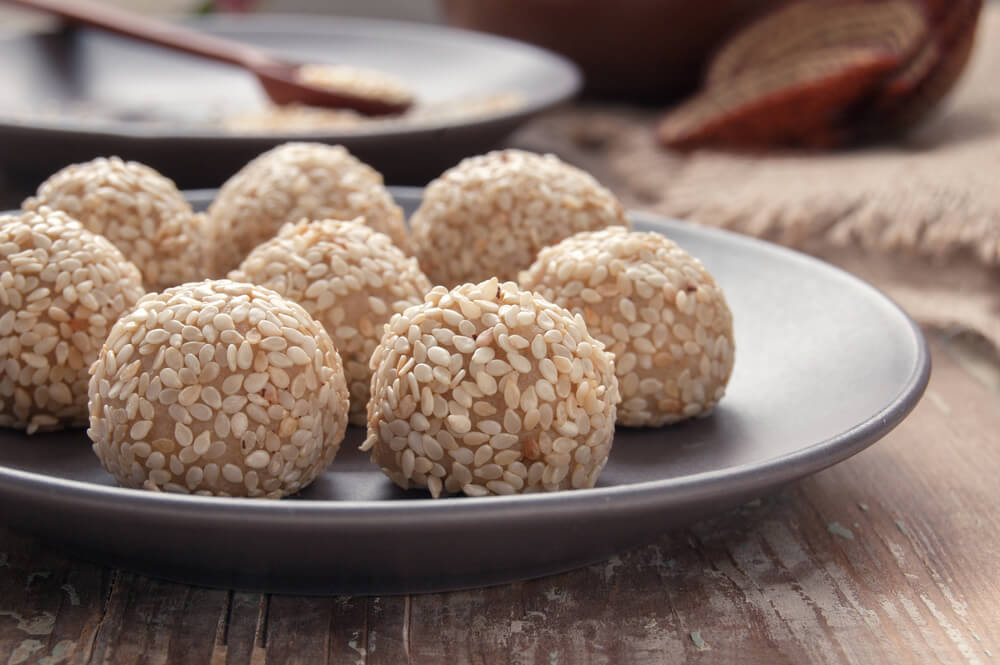 PEANUT CHIKKI LADDOOS